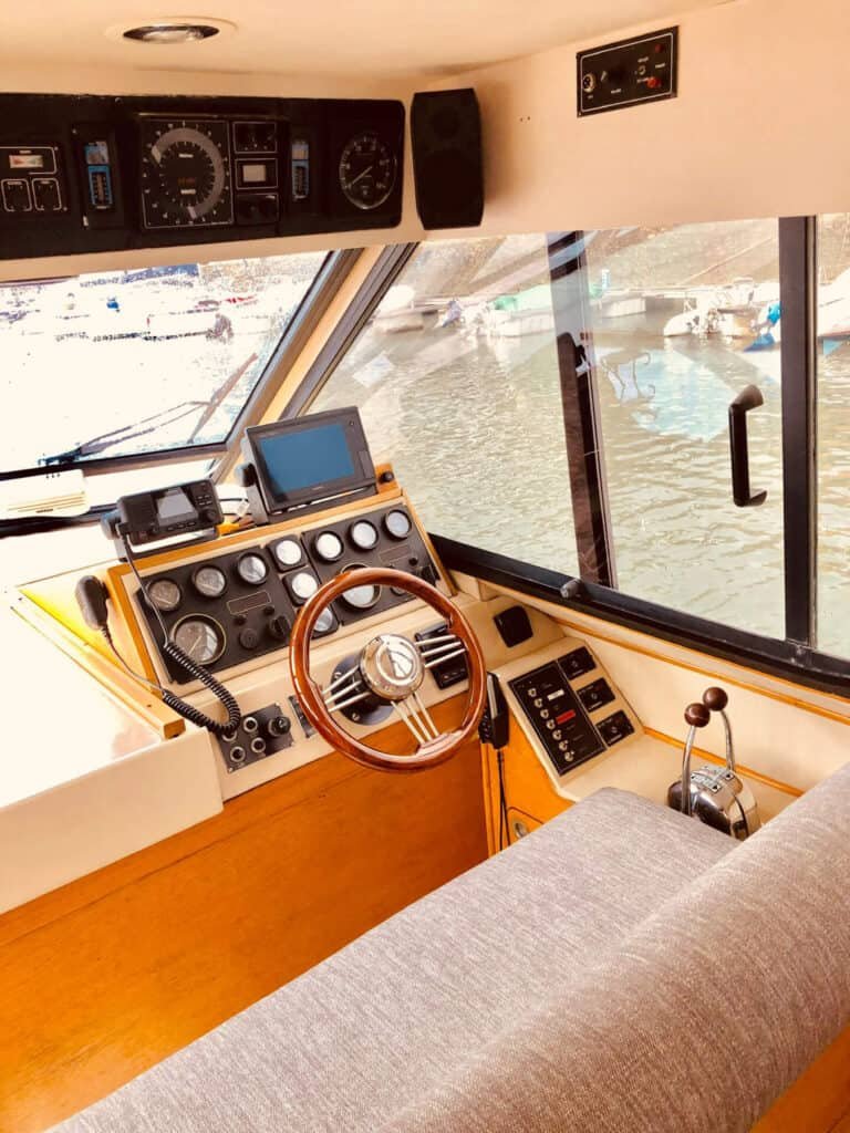 Cabina del yate