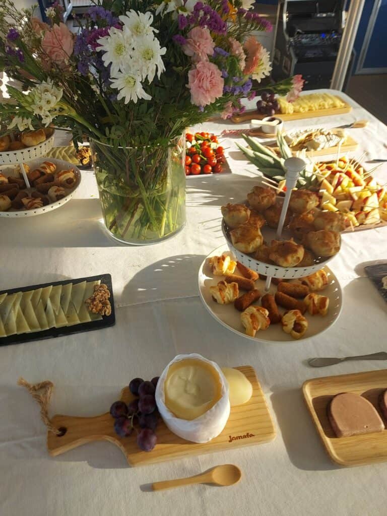Varios canapés