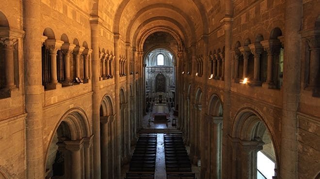Interior da catedral