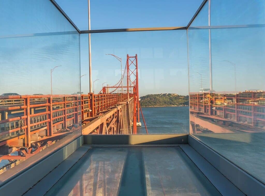 Vista del Puente 25 de Abril