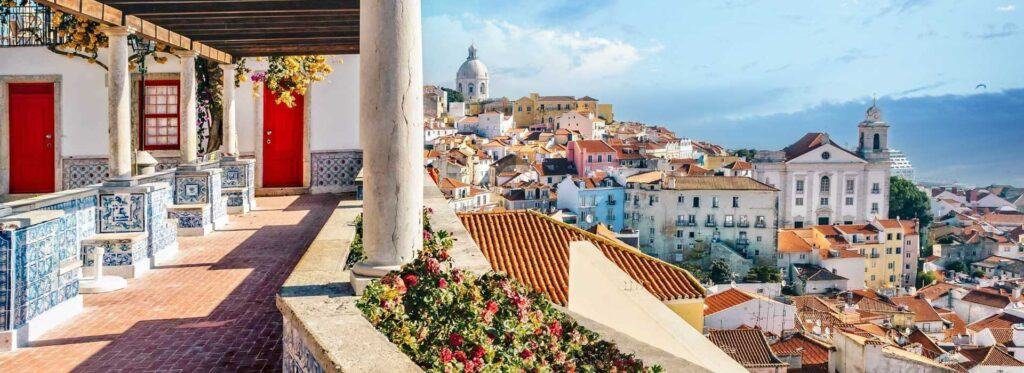 Vista de la ciudad desde el mirador de Santa Luzia